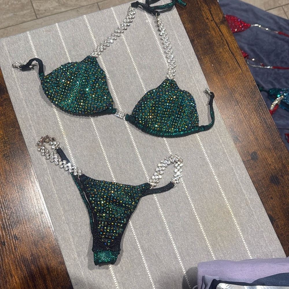 Beautiful green NPC suit!  Size S ,